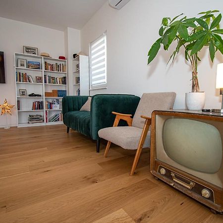 Apartment Nikola Kaštel Novi Exteriér fotografie