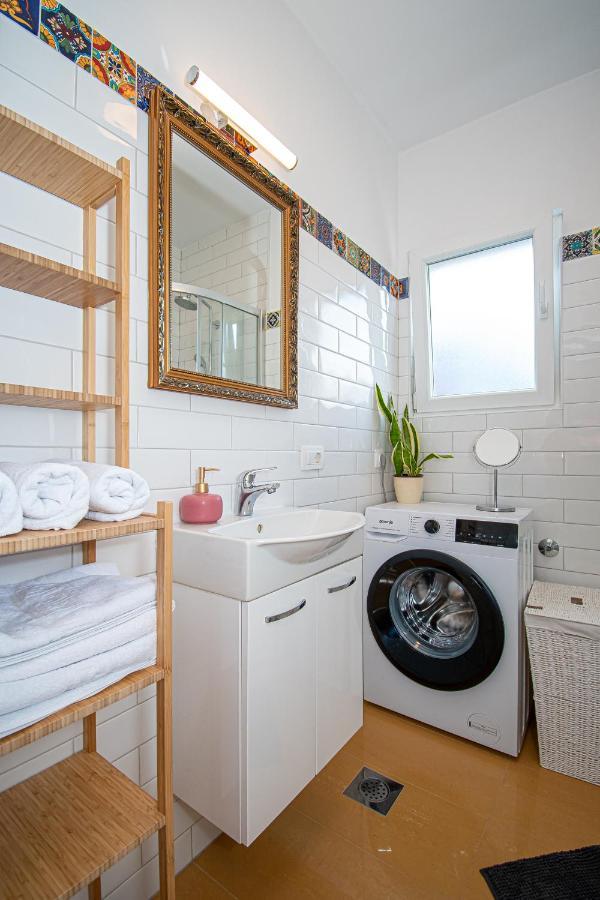 Apartment Nikola Kaštel Novi Exteriér fotografie